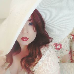 Meet your Posher, Renee